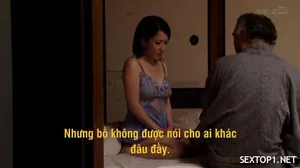 vú to khoe